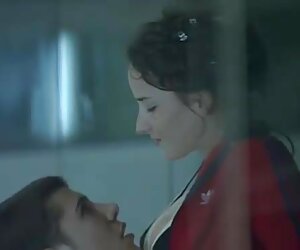 Anne ve üvey kızı çok Gina Ng gerçekleştirmek sikişmek am yalamak