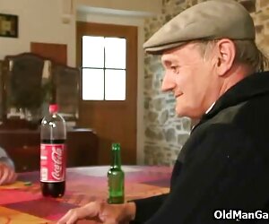 Nubia, asansörde sikişmek çizgi film, güzellik, deepthroat